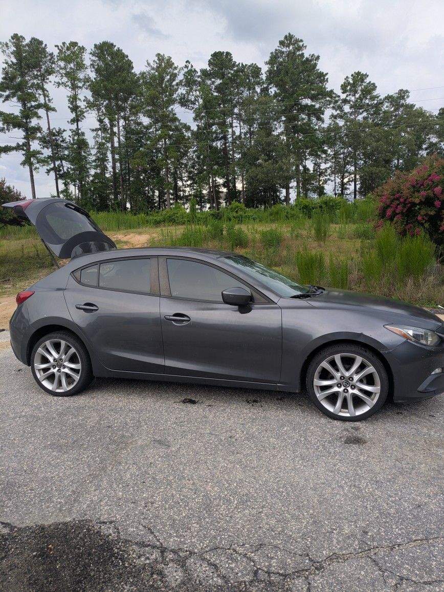 2015 Mazda 3 Hatchback Gray
