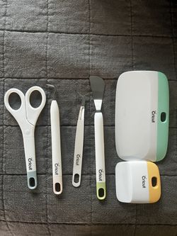 Cricut Basic Tool Set 