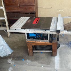 Delta 10 In Table Saw