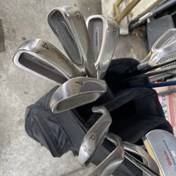 Palos De Golf