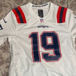 Patriots Christian Gonzalez Medium Jersey 