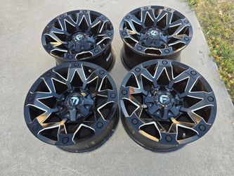 FUEL WHEELS BOLT PATTERN 6X139.7 SIZE 17" CHEVROLET WHEELS GMC WHEELS TOYOTA WHEELS RAM NEW WHEELS FORD F150 WHEELS