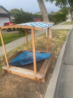 Sand box kids 40$