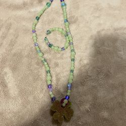 Hand Beaded Necklace And Bracelet Set 