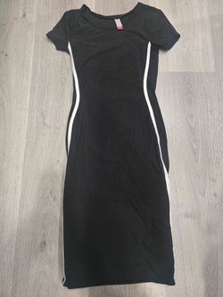 Like new black white strip dress size small