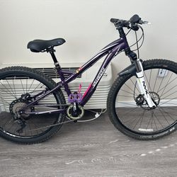 2012 Specialized Myka Upgraded Women’s Mountain Bike