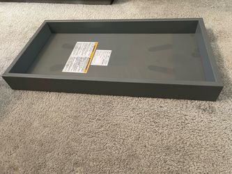 DaVinci Universal Removable Changing Tray – Baby Dresser Changing Table Top