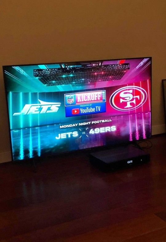 45inch Smart TV Roku With Remote