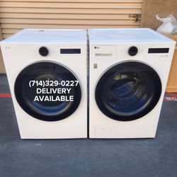 LG FRONT LOAD WASHER AND GAS DRYER SET