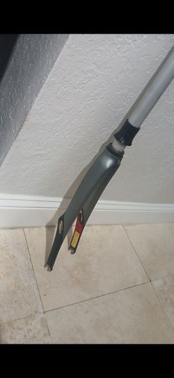 Specialized 700c Carbon Fiber Fork $40 FIRM