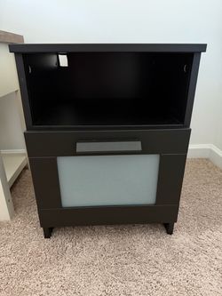 Ikea Brimnes nightstand in excellent condition