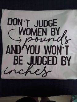 Women's t-shirts 2X never been worn