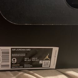 Air Jordan 1 Mid Black Toe In Good Condition (Used)