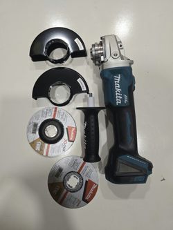 Makita 18v 4-1/2 to 5in Brushless Angle Grinder (Tool only)