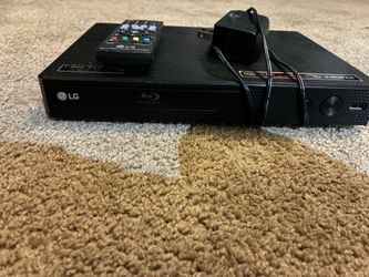LG Blu-ray Disc Player with Remote