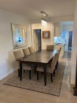 Crate & Barrel 9-Piece Dining Set (Table + 8 Chairs + 2 Leaves) – PRICED TO SELL FAST