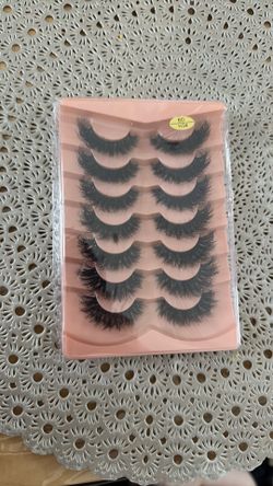 Fluffy Lashes 