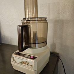 Sunbeam Vista Mixmaster Food Processor Model 714-38