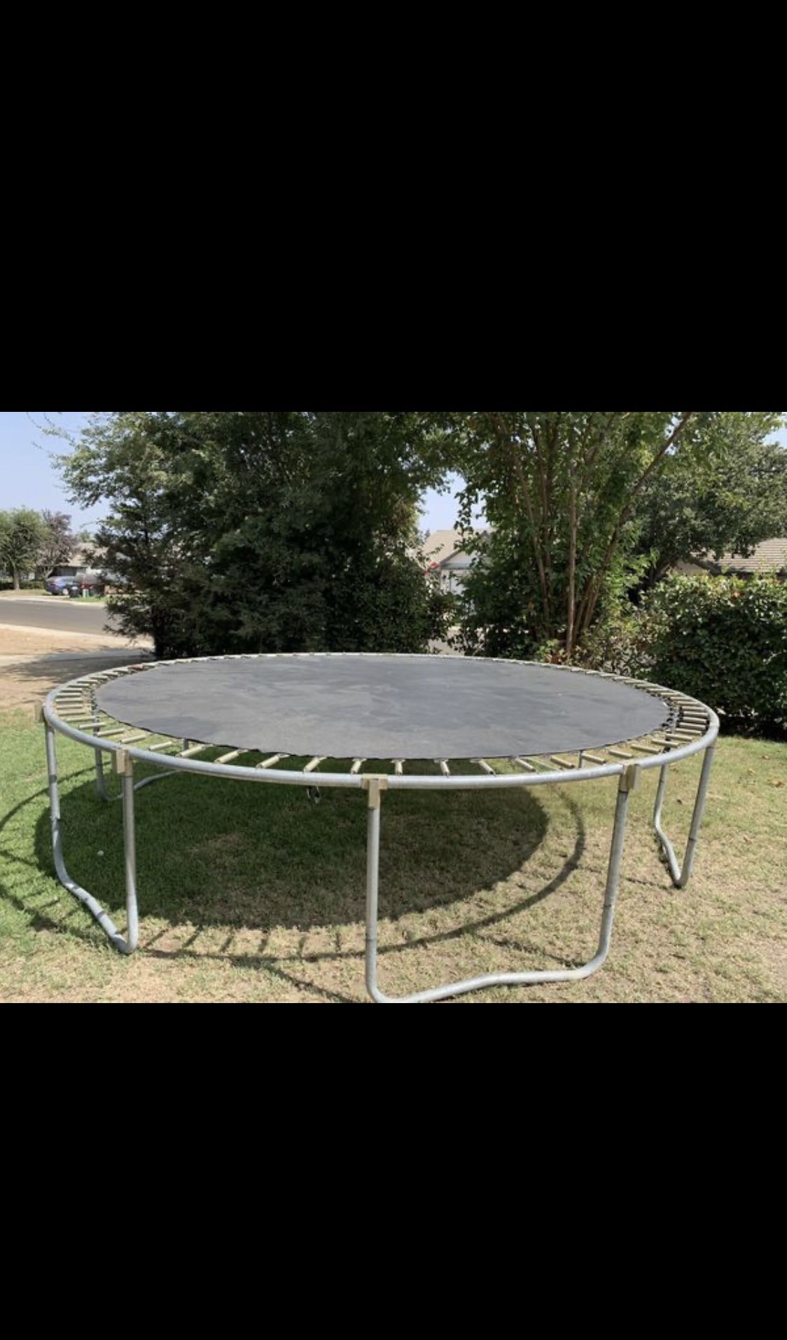 Trampoline