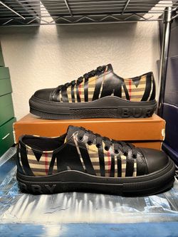 Burberry black