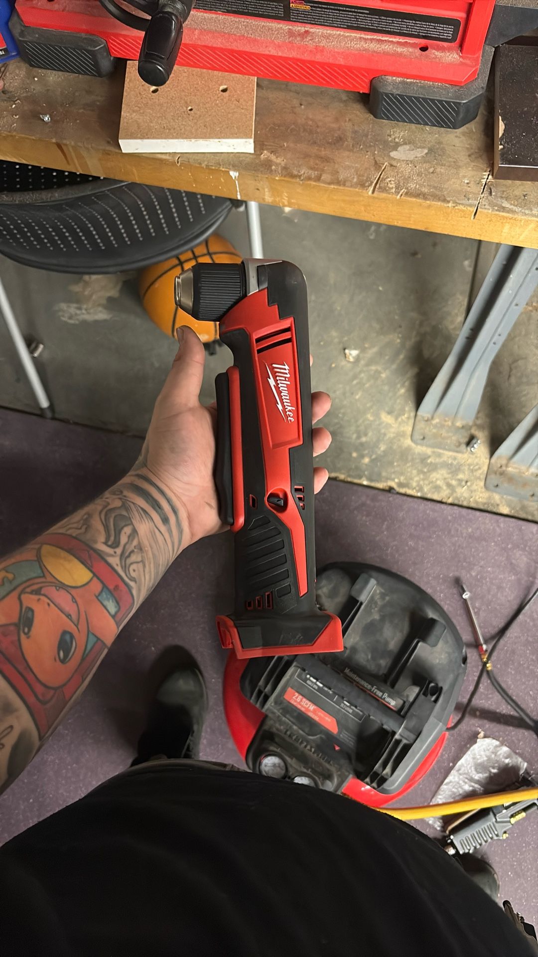 Milwaukee Right Angle Drill