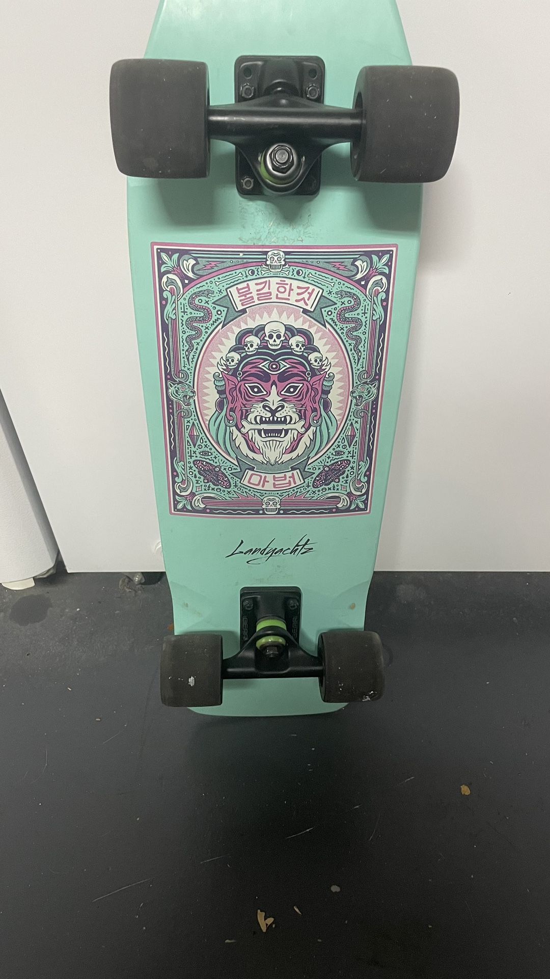 Landyachtz Dinghy Hoodoo Tiger Longboard
