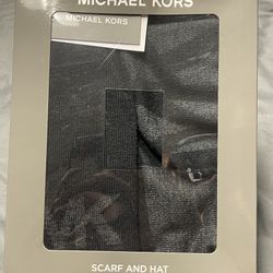 Michael Kors Scarf & Hat
