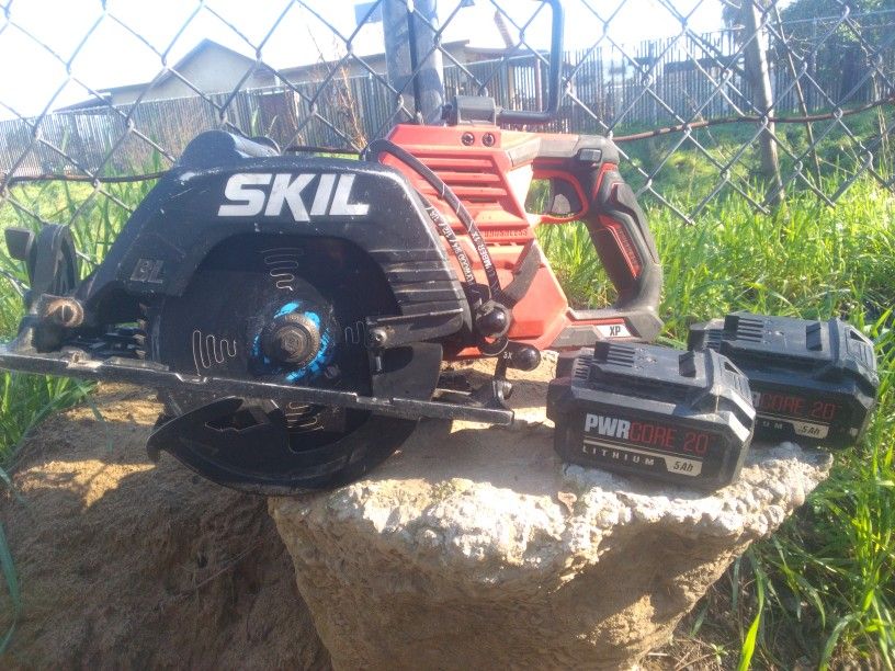 Skil 20 V 71/4 Brushless Cordless Saw