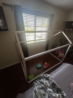White Wood House-Frame Toddler Floor Bed