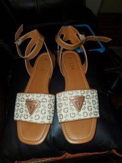 Guess Sandals New . Size 8