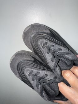 Size 10c Adidas Ozelia