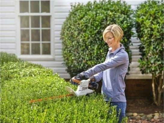18" 20V CORDLESS HEDGE TRIMMER KIT " HART