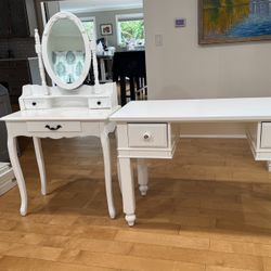 FREE White Desk And Cosmetic Table