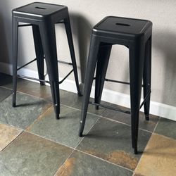 Bar Stools 