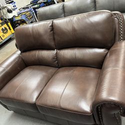 2 Seater leather Sofa 
