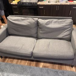 Free Couch 