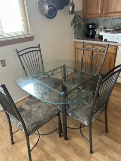 Dining Table With Chairs 