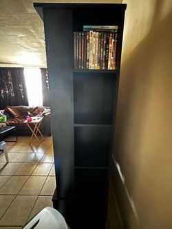 Entertainment center