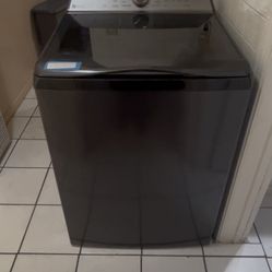 Dryer and washing machine 