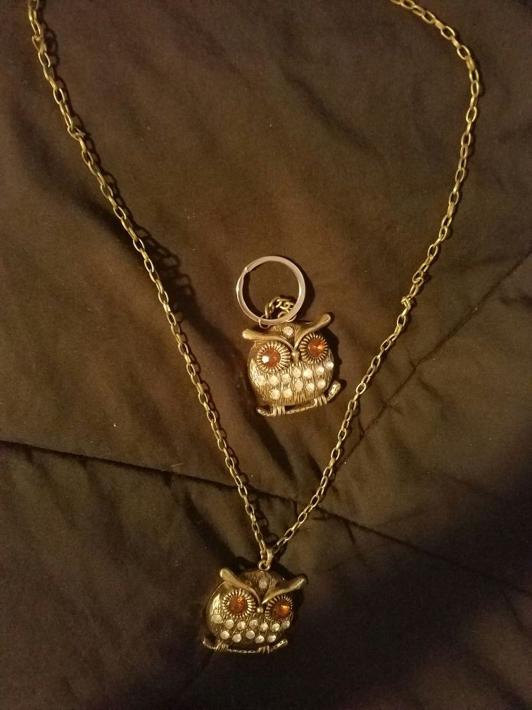 Necklace & keychain