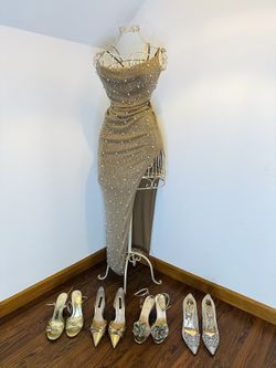 Glamorous Sparkling Evening Gown – Size S