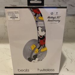 Mickey Mouse Beats Solo Wireless 