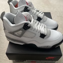 Jordan 4 White Cement Size 11 Mens