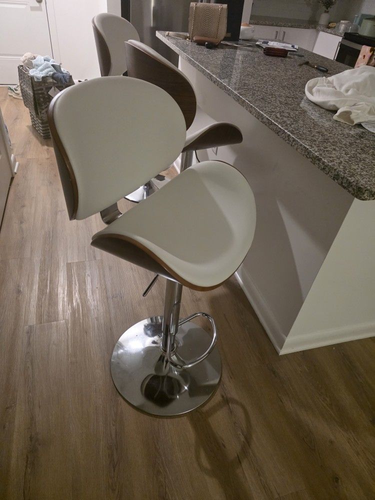 Bar Stool