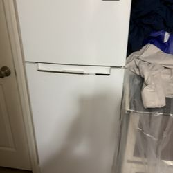 Refrigerator Small