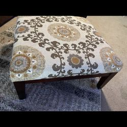 Ottoman 30X30