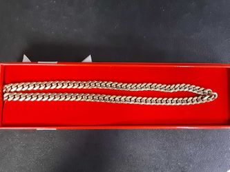 Yellow Gold 10k (.417) 76.3 grams 22 inch