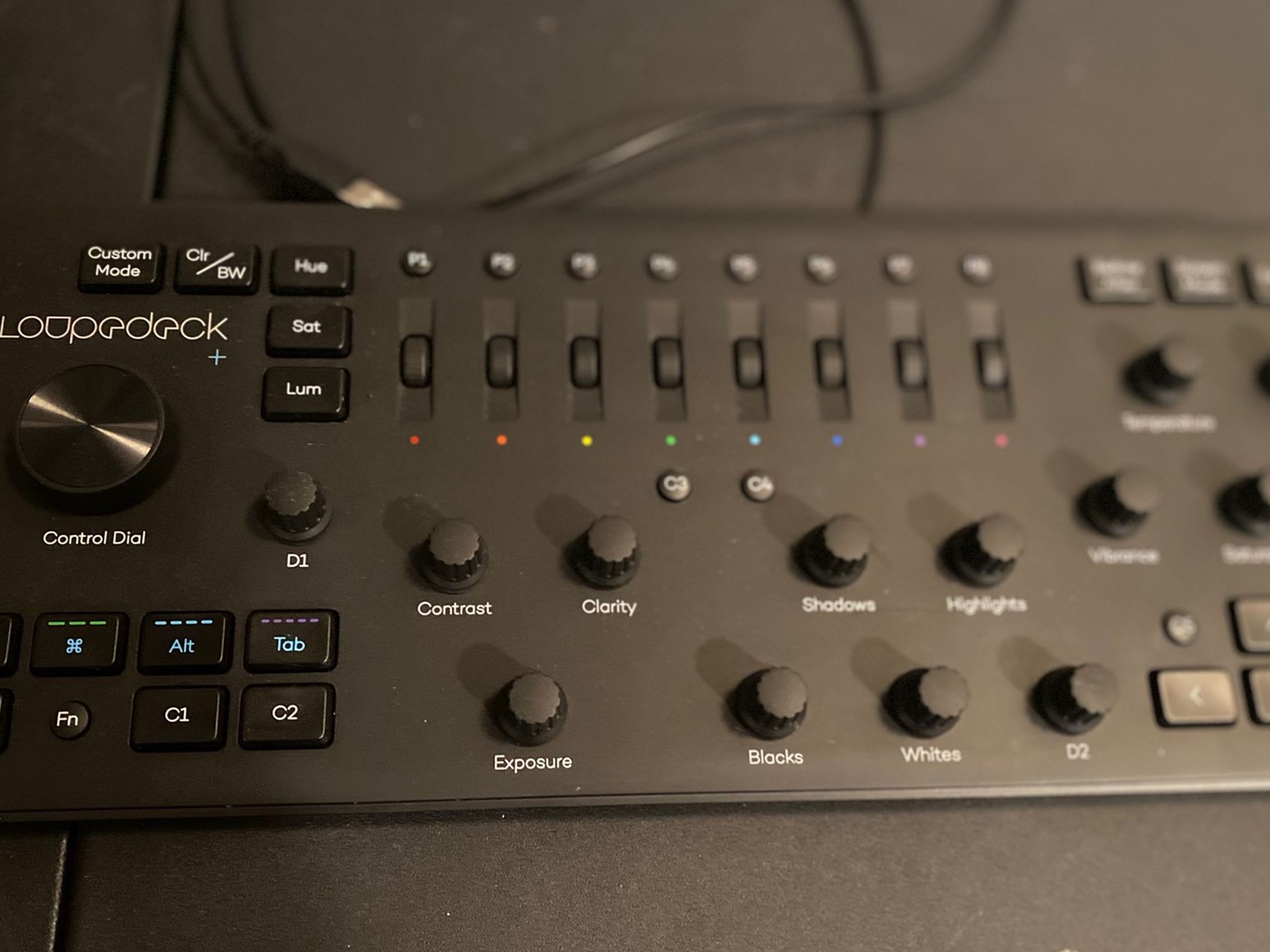 Loupedeck Plus LDD-1801 Precision Video Editing Console for Live Streaming
