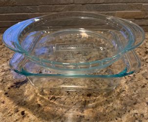 PYREX - pie and brownie baking pans