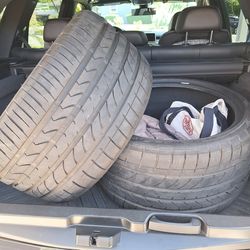 Atturo 305 30 20 tires